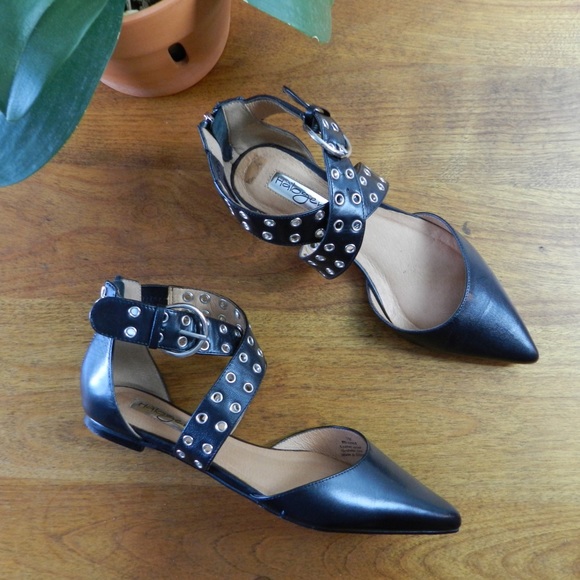 Halogen Shoes - Halogen Black Molly Pointy Toe Flat Size 7